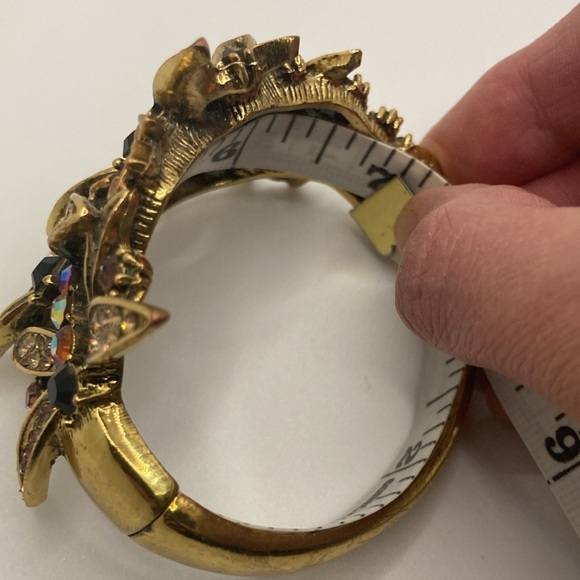 Rhinestone Crystal Dragonfly Brass Tone Metal Vintage Style AB - 7” / 2.1” D - Picture 6 of 7